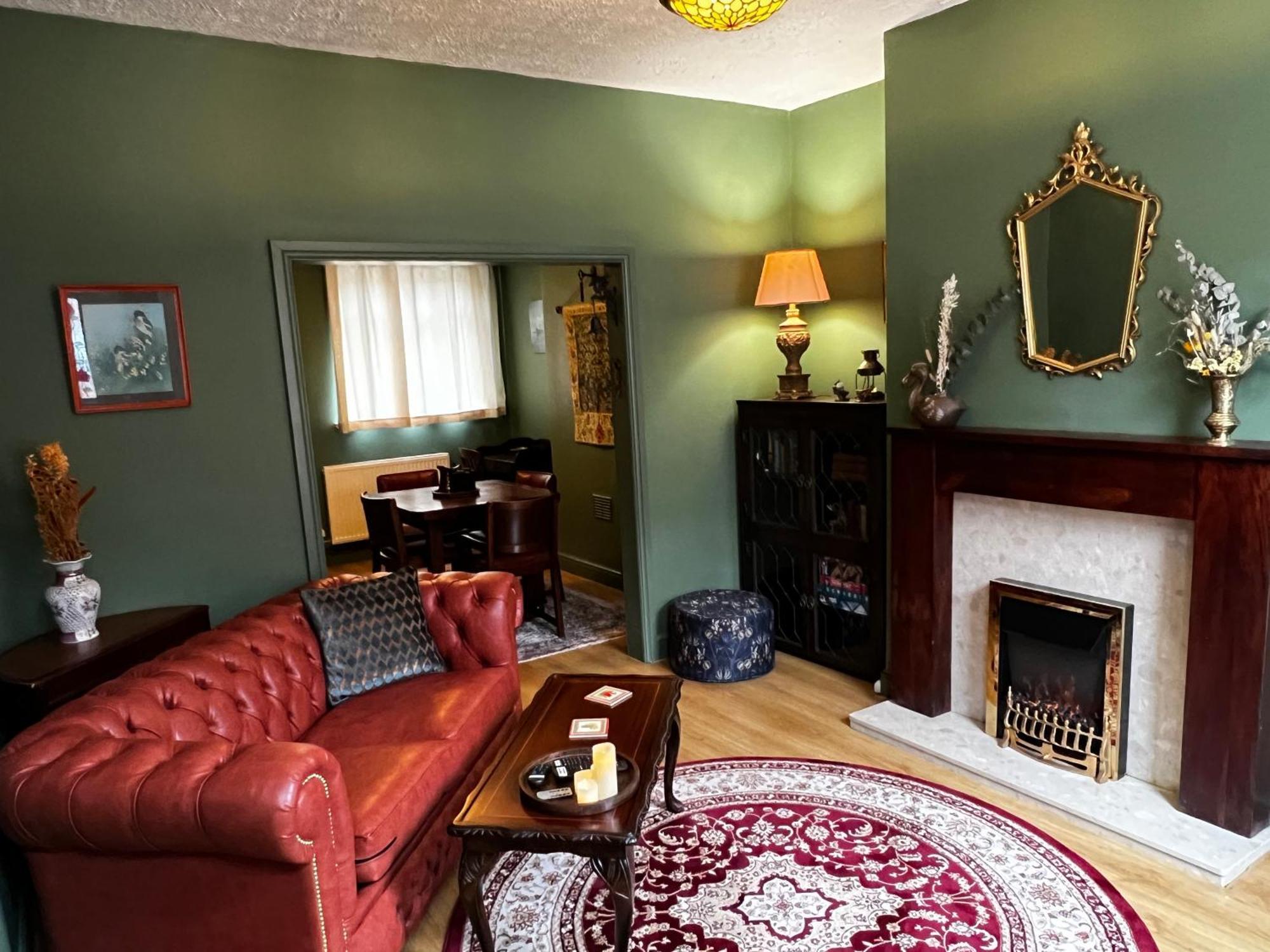 Robin'S Hollow: 2Bd Home Near Wrexham Afc Ngoại thất bức ảnh
