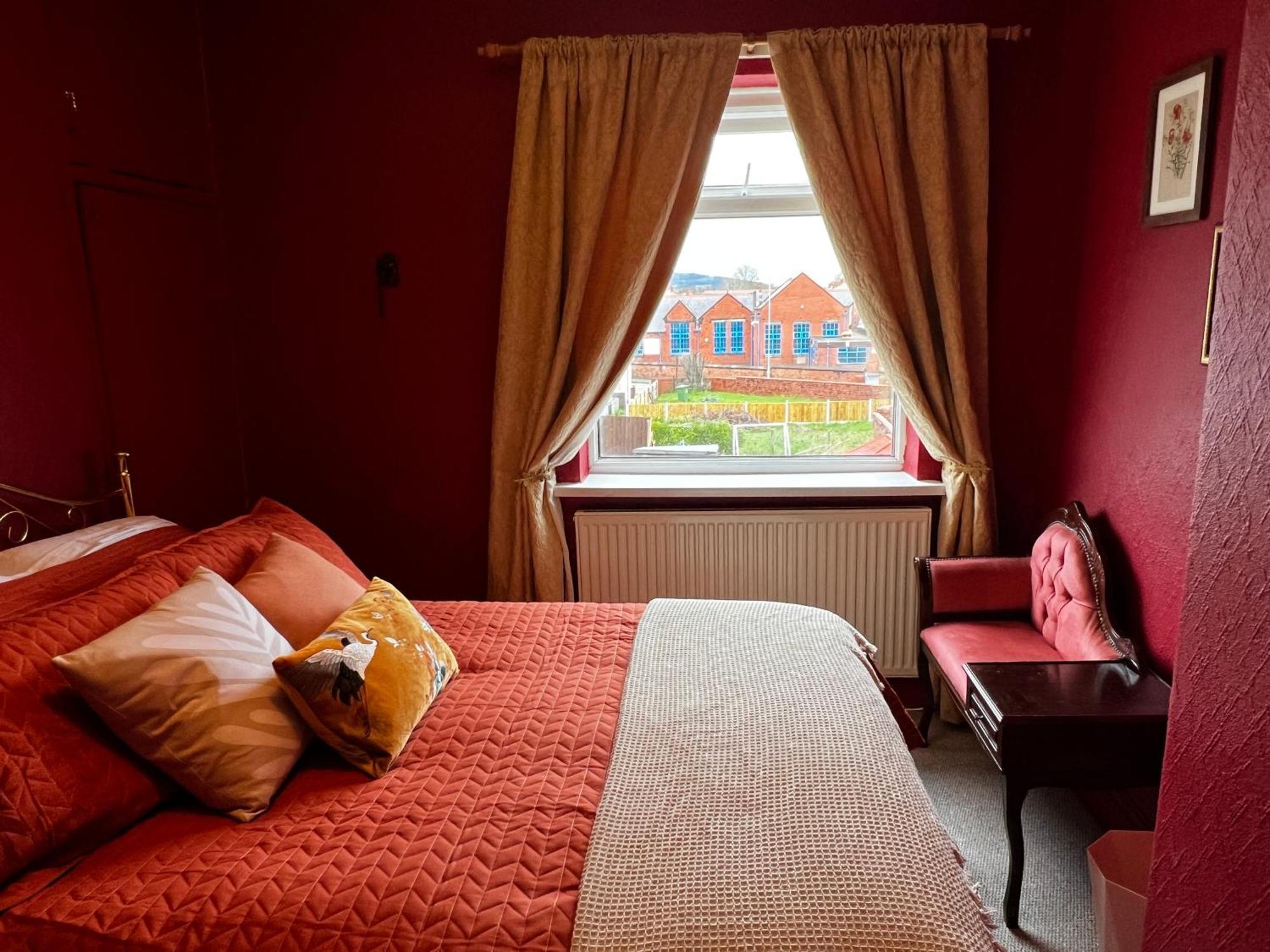 Robin'S Hollow: 2Bd Home Near Wrexham Afc Ngoại thất bức ảnh